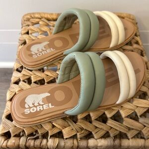Sorel Women's Sage and Ivory Slide Sandals